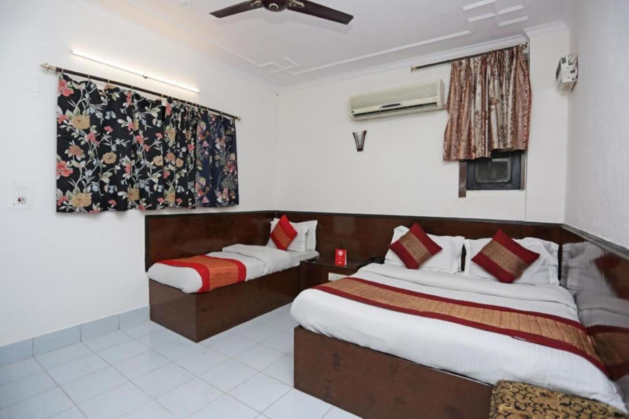 Hotel I Stay & Revels Near New Delhi Railway Station- By Ap Singh Hotels エクステリア 写真